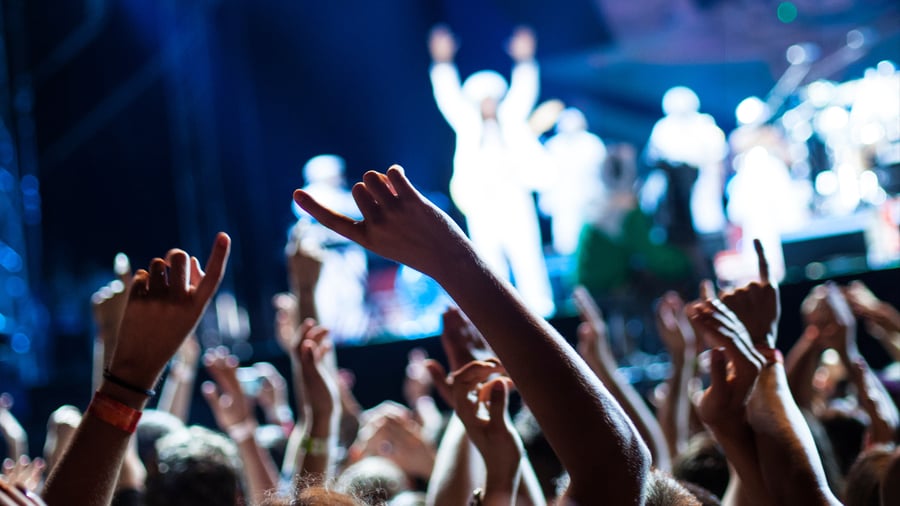 How to Sell Concert Tickets by Creating the Perfect Listing