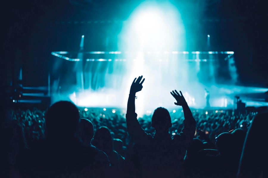 What To Look for When Selling Concert Tickets Online
